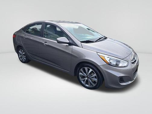 2017 Hyundai Accent Value Edition