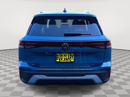 2025 Volkswagen Tiguan 2.0T SE