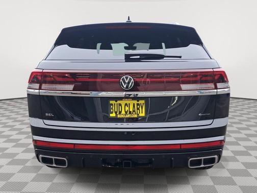 2025 Volkswagen Atlas Cross Sport 2.0T SEL Premium R-Line