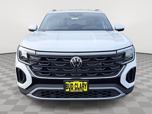 2025 Volkswagen Atlas Cross Sport 2.0T SE