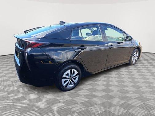 2018 Toyota Prius One