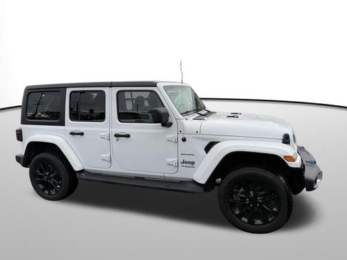 2022 Jeep Wrangler Unlimited 4xe Sahara