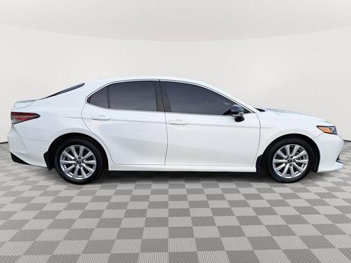 2019 Toyota Camry XLE