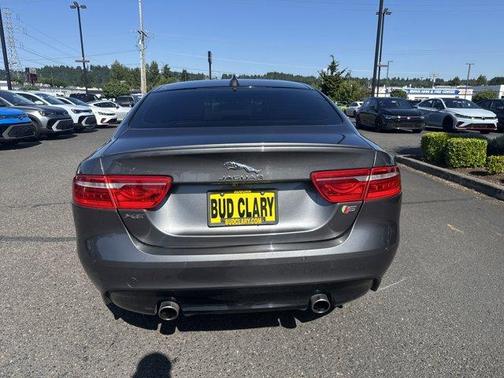 2018 Jaguar XE S