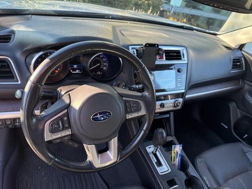 2016 Subaru Outback 3.6R Limited