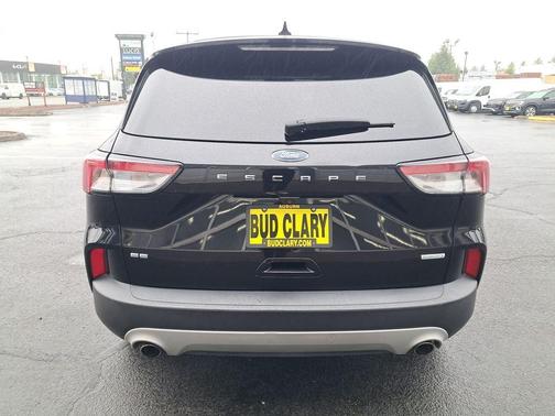 Black Metallic 2020 Ford Escape SE