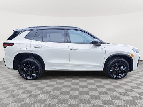 2025 Volkswagen Tiguan 2.0T SE R-Line Black