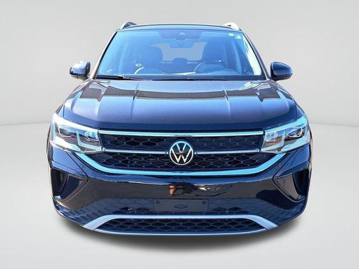 2023 Volkswagen Taos 1.5T SEL