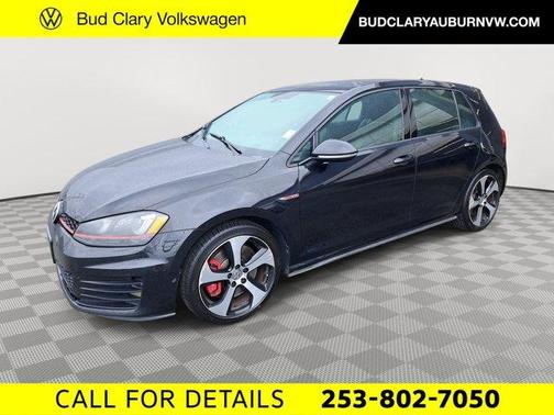 2016 Volkswagen Golf GTI 2.0T SE w/Performance Package 4-Door