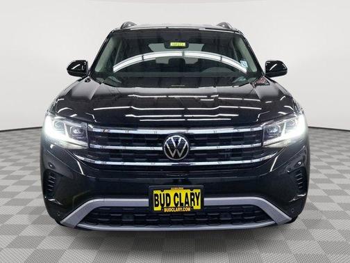 2022 Volkswagen Atlas 3.6L SE w/Technology