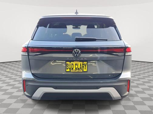 2025 Volkswagen Tiguan 2.0T S