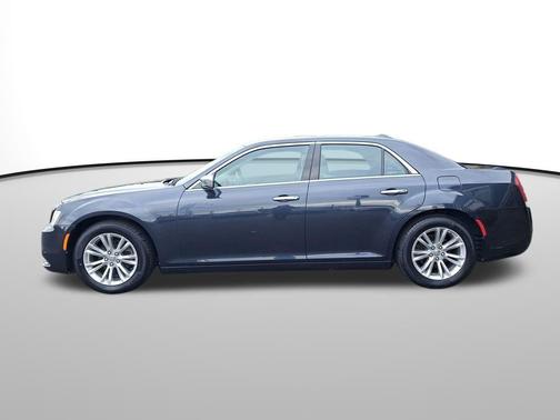 2016 Chrysler 300C Base