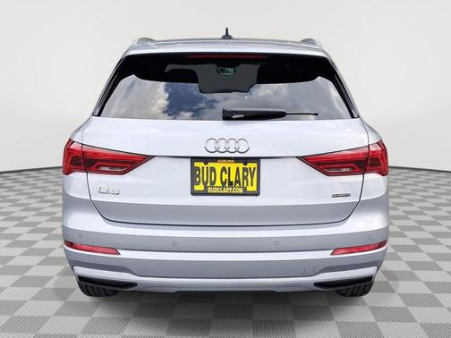 2021 Audi Q3 40 Premium