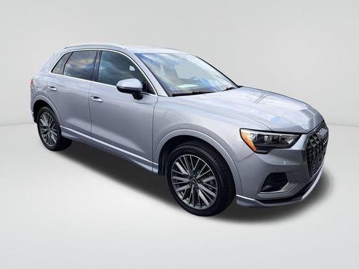 2021 Audi Q3 40 Premium