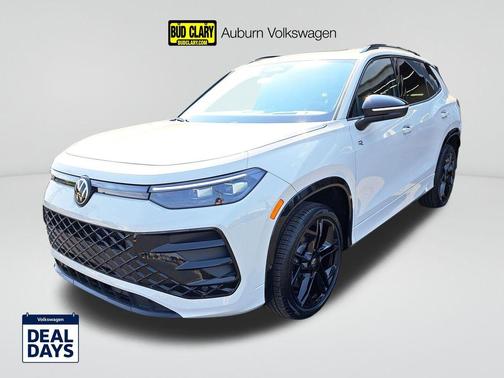 2025 Volkswagen Tiguan 2.0T SE R-Line Black