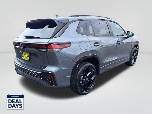 2025 Volkswagen Tiguan 2.0T SE R-Line Black