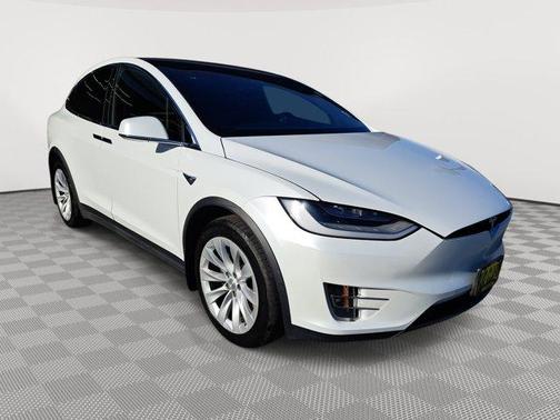 2020 Tesla Model X Long Range
