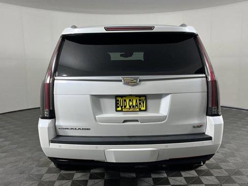 2016 Cadillac Escalade Platinum