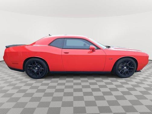 2016 Dodge Challenger R/T