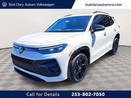 2025 Volkswagen Tiguan 2.0T SE R-Line Black