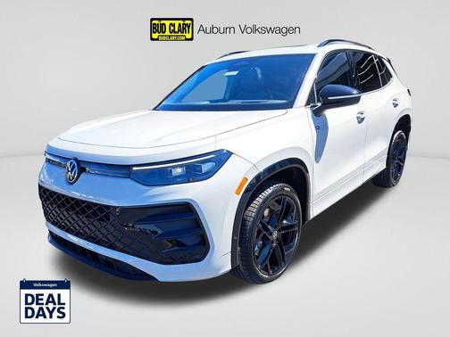 2025 Volkswagen Tiguan 2.0T SE R-Line Black