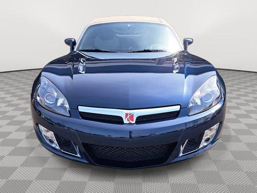 2007 Saturn Sky Red Line