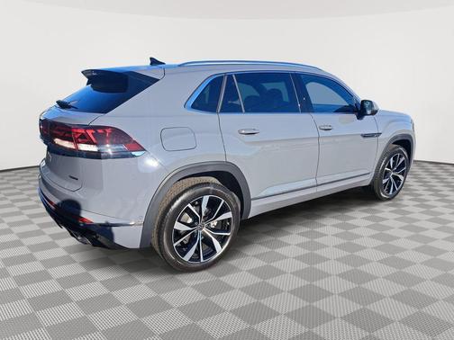 2025 Volkswagen Atlas Cross Sport 2.0T SEL Premium R-Line