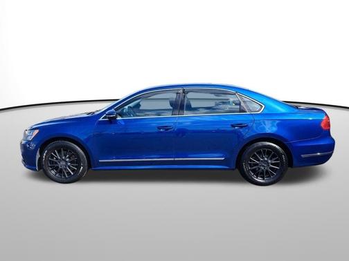 Blue Metallic 2016 Volkswagen Passat 1.8T S