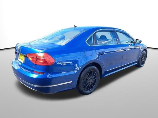 Blue Metallic 2016 Volkswagen Passat 1.8T S