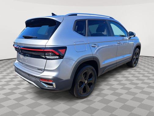 2025 Volkswagen Taos 1.5T SEL