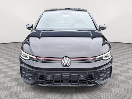 2025 Volkswagen Golf GTI 2.0T SE