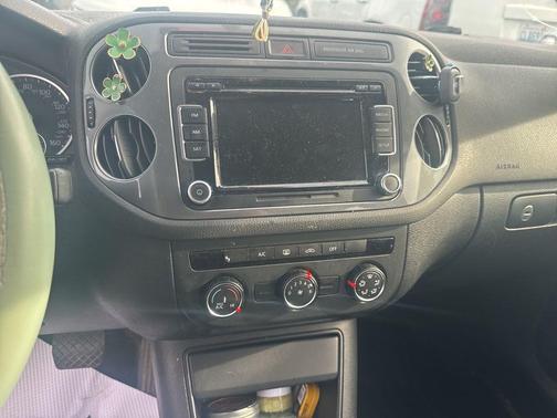 2015 Volkswagen Tiguan 4MOTION Auto S