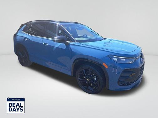 2025 Volkswagen Tiguan 2.0T SE R-Line Black