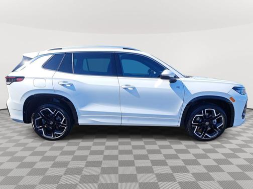 2025 Volkswagen Tiguan 2.0T SEL R-Line