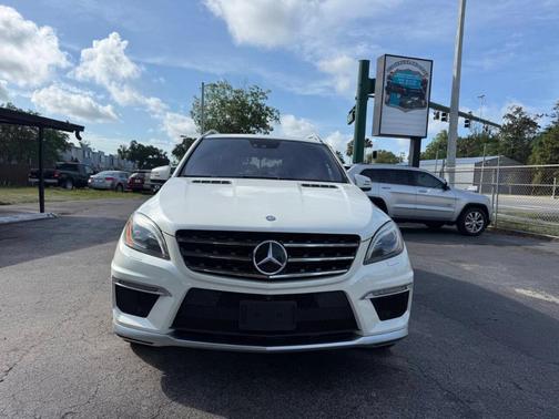 White 2014 Mercedes-Benz M-Class ML 63 AMG