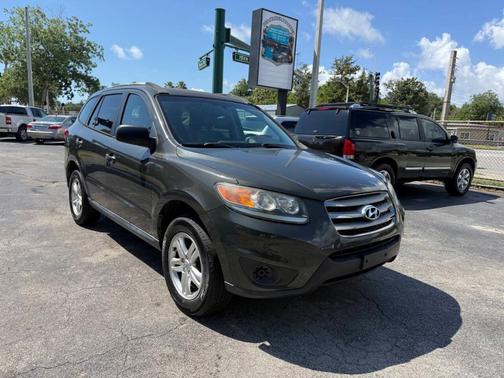 Black Forest Green 2012 Hyundai SANTA FE GLS
