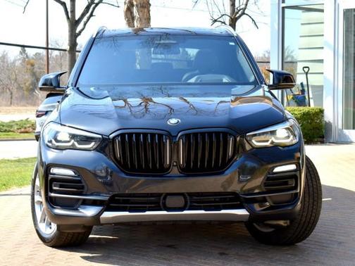 Black Sapphire Metallic 2019 BMW X5 xDrive40i
