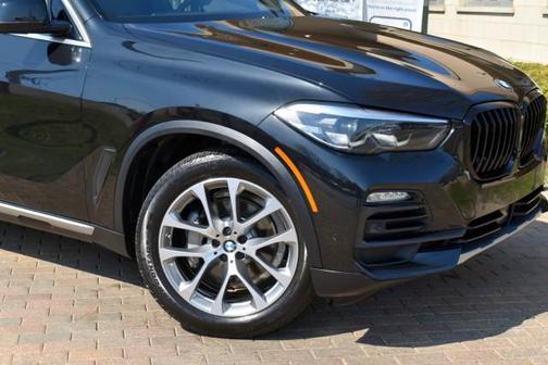 Black Sapphire Metallic 2019 BMW X5 xDrive40i