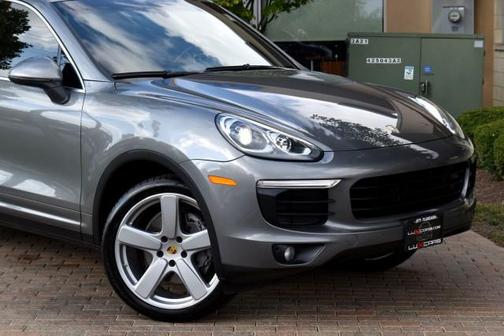 2016 Porsche Cayenne Cayenne