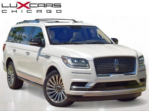 White Platinum Metallic Tri-Coat 2018 Lincoln Navigator Reserve