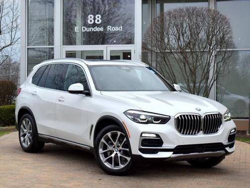 Mineral White Metallic 2019 BMW X5 xDrive40i