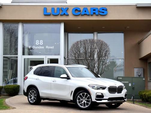 Mineral White Metallic 2019 BMW X5 xDrive40i