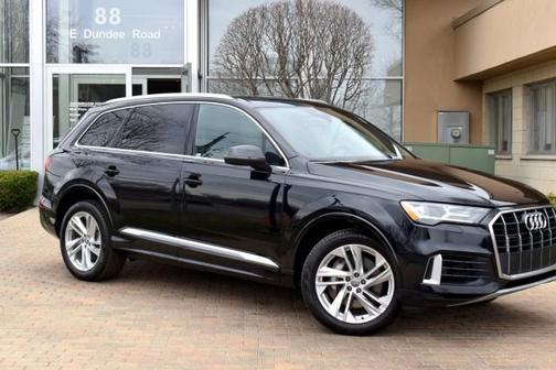Orca Black Metallic 2020 Audi Q7 55 Premium