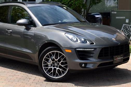 2017 Porsche Macan S