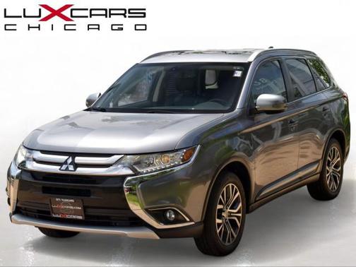 Mercury Gray Metallic 2017 Mitsubishi Outlander SE S-AWC