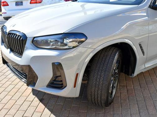 Brooklyn Grey Metallic 2024 BMW X3 xDrive30i