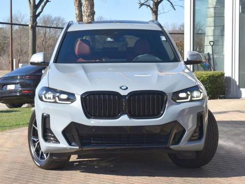 Brooklyn Grey Metallic 2024 BMW X3 xDrive30i