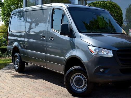 2019 Mercedes-Benz Sprinter 2500 Standard Roof