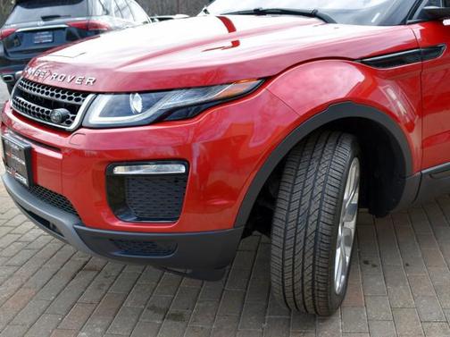 2019 Land Rover Range Rover Evoque SE