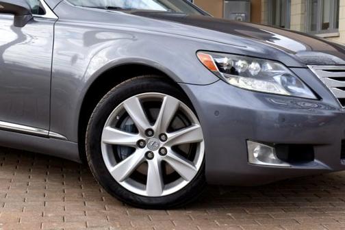2012 Lexus LS 600h L Base